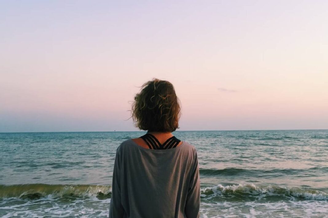 Woman Arrested for Masturbating with Vibrator on Beach Commits Suicide After Shame and Embarrassment